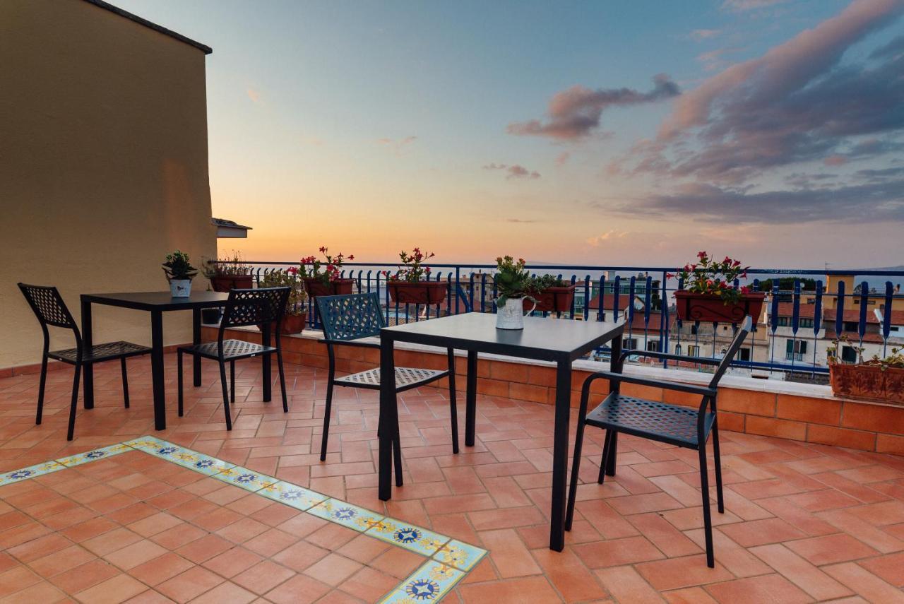 Vista Mare Alojamento de Acomodação e Pequeno-almoço Sorrento